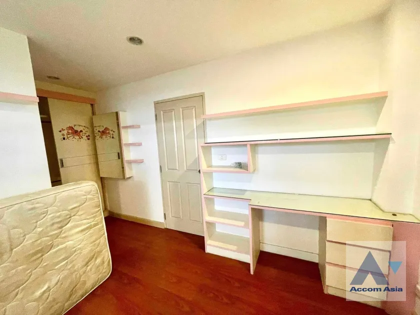 9  3 br Townhouse For Rent in Pattanakarn ,Bangkok ARL Hua Mak at The Metro Rama 9 AA35375