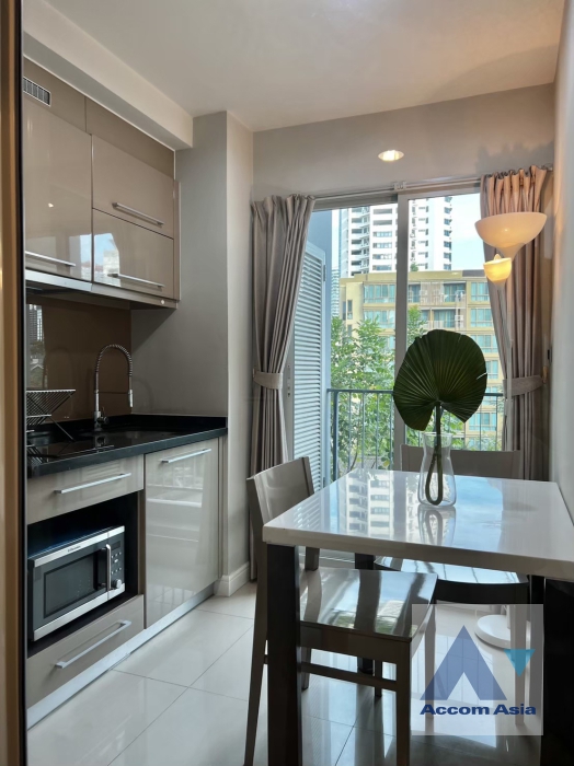  1  1 br Condominium For Sale in Sukhumvit ,Bangkok BTS Thong Lo at The Crest 49 AA35403