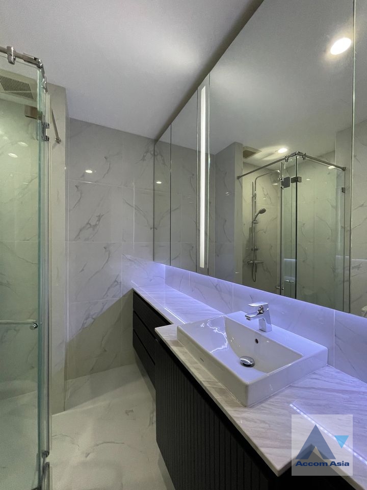 9  2 br Condominium For Rent in Ploenchit ,Bangkok BTS Ploenchit at Noble Ploenchit AA35426