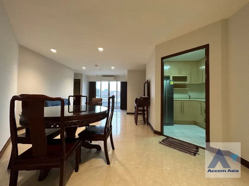 unit 3 Bedrooms  Condominium For Rent in Rama 3, Bangkok  near BRT Rama III Bridge (AA35438)
