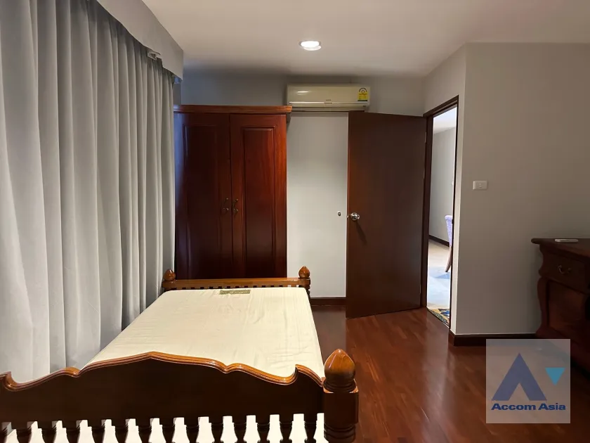 4  3 br Condominium For Rent in Rama 3 ,Bangkok BRT Rama III Bridge at River Heaven AA35438