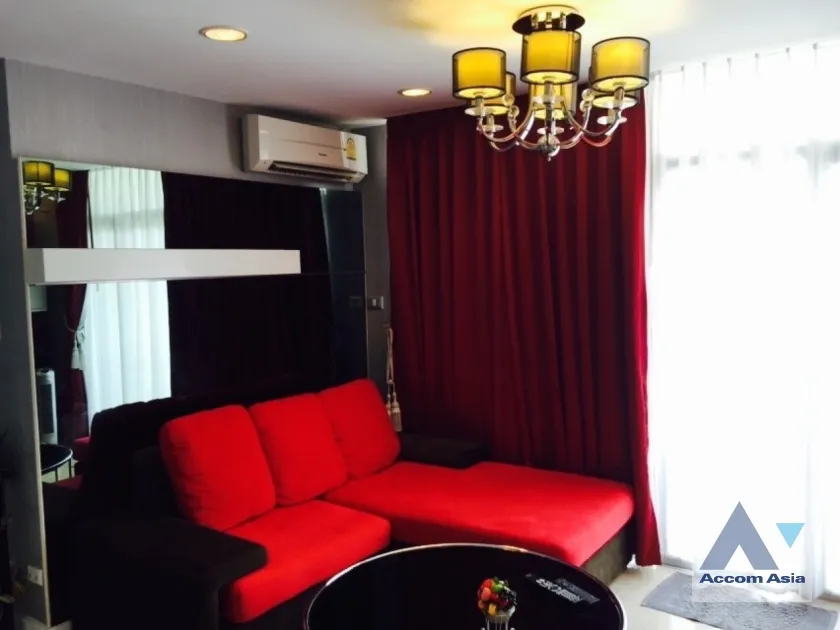  1  1 br Condominium For Sale in Rama 3 ,Bangkok BRT Rama III Bridge at River Heaven AA35448