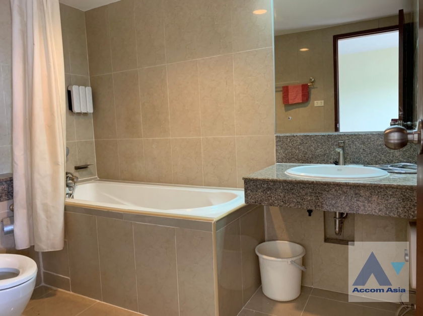 5  1 br Condominium For Sale in Rama 3 ,Bangkok BRT Rama III Bridge at River Heaven AA35451