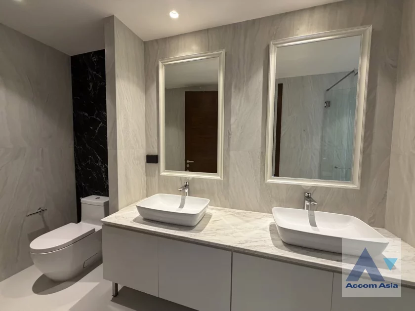 17  3 br Condominium For Sale in Sukhumvit ,Bangkok BTS Thong Lo at La Citta Delre Thonglor 16 AA35455