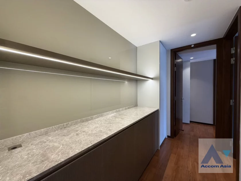 14  3 br Condominium For Sale in Sukhumvit ,Bangkok BTS Thong Lo at La Citta Delre Thonglor 16 AA35455