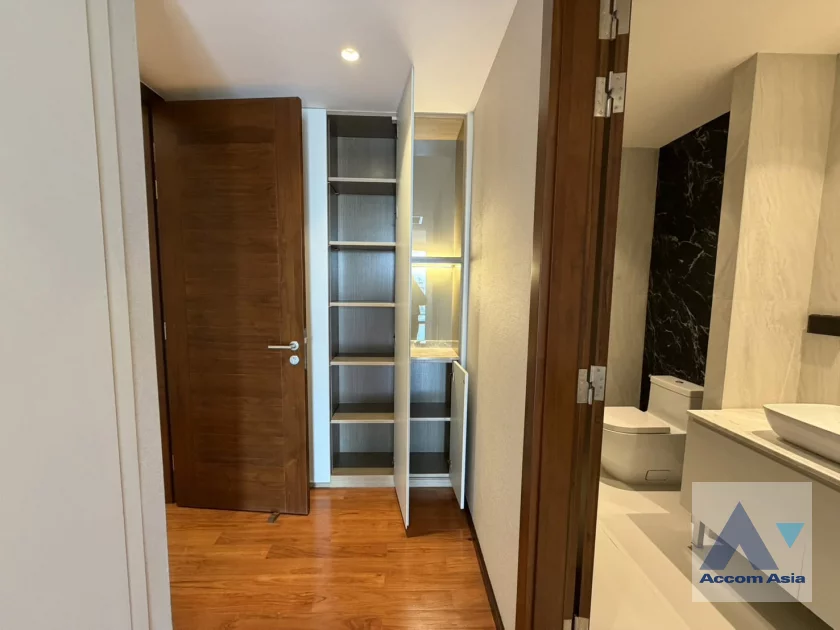 15  3 br Condominium For Sale in Sukhumvit ,Bangkok BTS Thong Lo at La Citta Delre Thonglor 16 AA35455