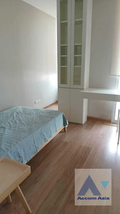 6  2 br Condominium For Sale in Ploenchit ,Bangkok MRT Sam Yan - BTS Sala Daeng at Chamchuri Square Residence AA35462
