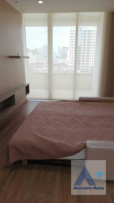 5  2 br Condominium For Sale in Ploenchit ,Bangkok MRT Sam Yan - BTS Sala Daeng at Chamchuri Square Residence AA35462