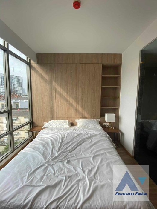 4  2 br Condominium For Rent in Silom ,Bangkok MRT Sam Yan - BTS Chong Nonsi at Siamese Surawong AA35469
