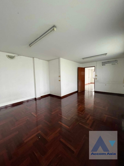 10  Building for rent and sale in Bang Na ,Bangkok  AA35479