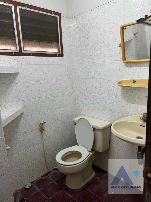 14  Building for rent and sale in Bang Na ,Bangkok  AA35479