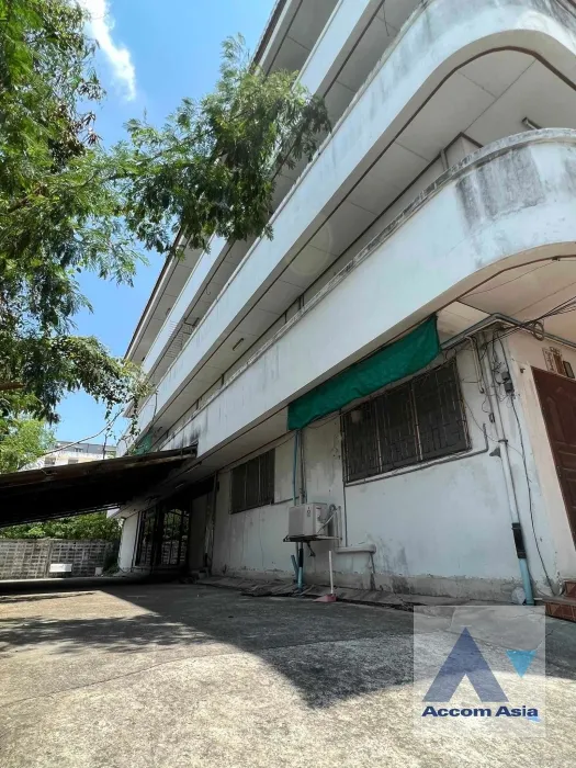 unit Building For Rent & Sale in Bang Na, Bangkok  (AA35479)