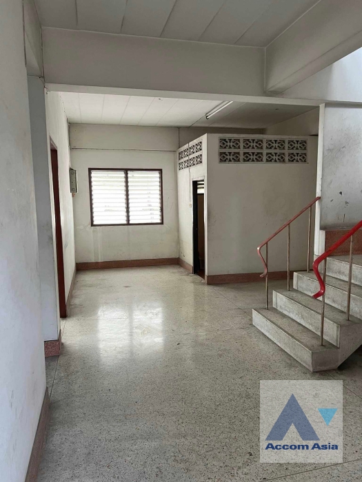 6  Building for rent and sale in Bang Na ,Bangkok  AA35479