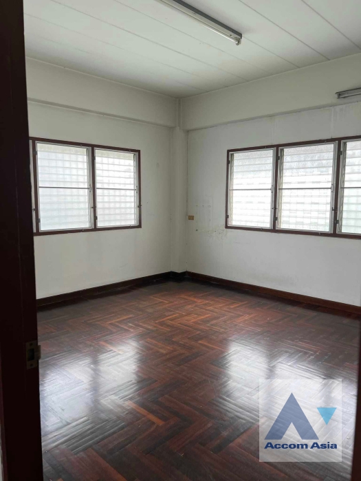 12  Building for rent and sale in Bang Na ,Bangkok  AA35479
