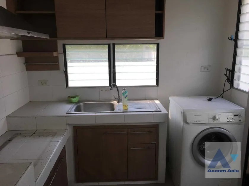 unit 3 Bedrooms  House For Sale in Samutprakan, Samutprakan  (AA35481)