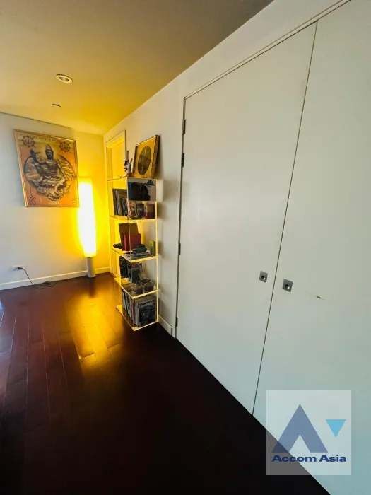 4  2 br Condominium For Sale in New Phetchaburi ,Bangkok BTS Chitlom at Manhattan Chidlom AA35493