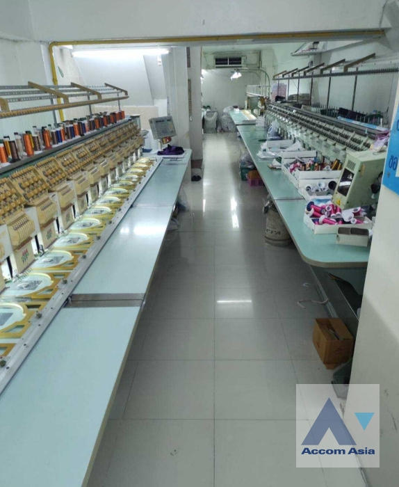  1  5 br Building For Sale in Pattanakarn ,Bangkok  AA35498