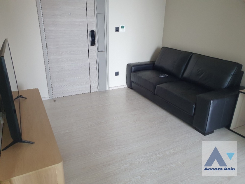  2  1 br Condominium for rent and sale in Sukhumvit ,Bangkok BTS Thong Lo at The Room Sukhumvit 38 AA35508