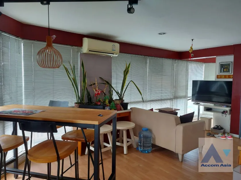 unitSukhumvit Suite