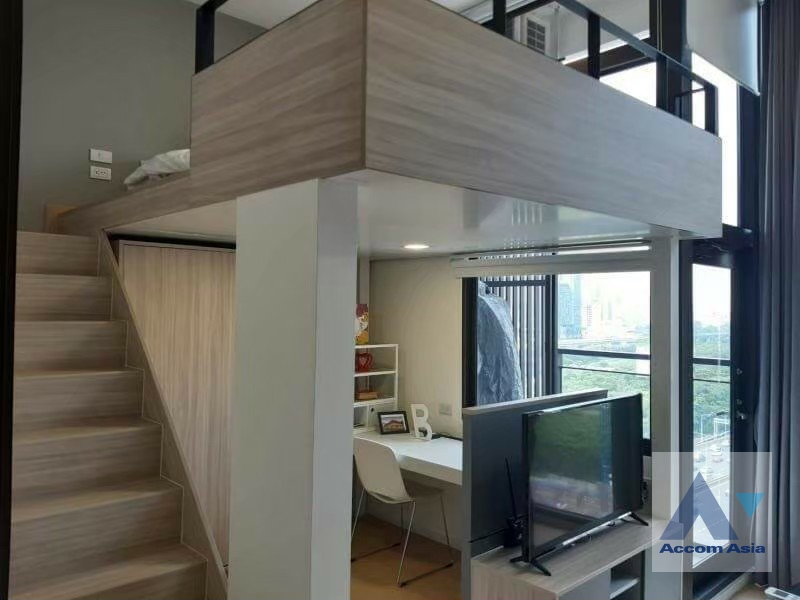  1  1 br Condominium For Sale in Phaholyothin ,Bangkok ARL Makkasan - MRT Rama 9 at Chewathai Residence Asoke AA35553