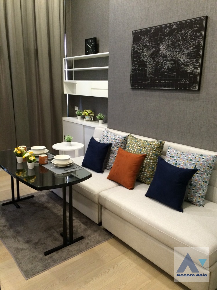  1  1 br Condominium for rent and sale in Phaholyothin ,Bangkok MRT Rama 9 - ARL Makkasan at Chewathai Residence Asoke AA35555