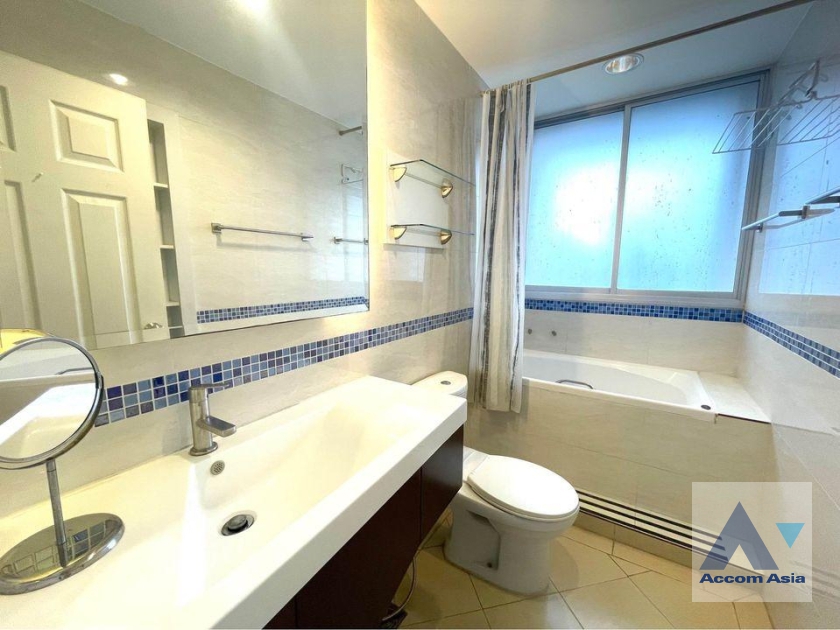 6  2 br Condominium For Rent in Sukhumvit ,Bangkok BTS Phra khanong at Life at Sukhumvit 65 AA35583