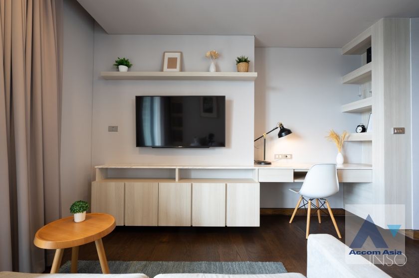  1  2 br Condominium for rent and sale in Sukhumvit ,Bangkok BTS Phrom Phong at The Lumpini 24 AA35590