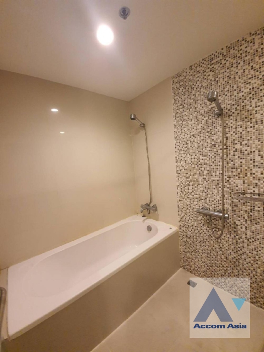 7  1 br Condominium For Rent in Ploenchit ,Bangkok BTS Ratchadamri at The Rajdamri AA35610