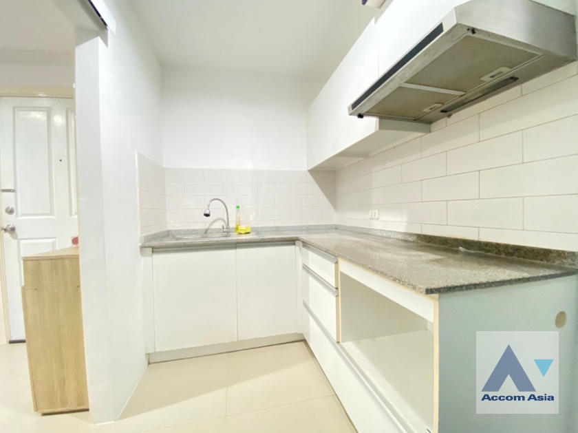 4  2 br Condominium For Sale in Ratchadaphisek ,Bangkok MRT Rama 9 - MRT Phetchaburi at Lumpini Place Rama 9-Ratchada  AA35621