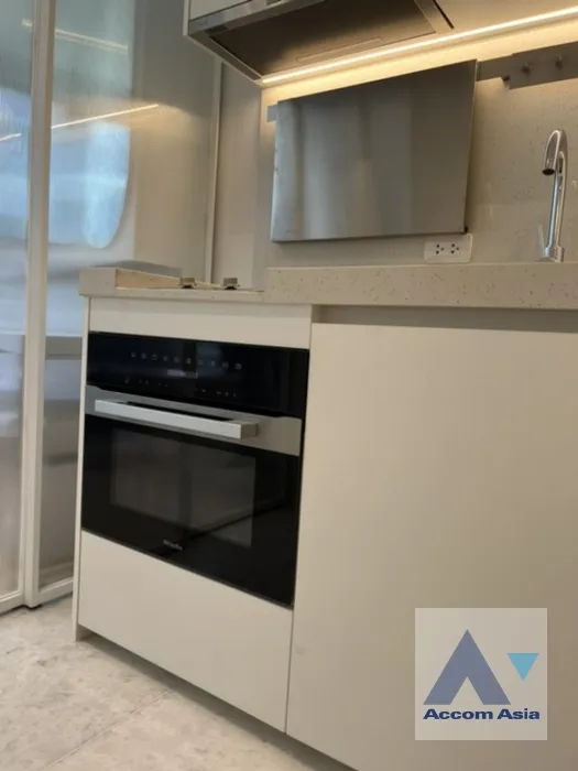  1  1 br Condominium For Sale in Sukhumvit ,Bangkok BTS Phrom Phong at Scope Promsri AA35625