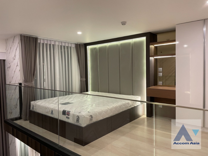 5  1 br Condominium For Sale in Sathorn ,Bangkok BTS Chong Nonsi at Knightsbridge Prime Sathorn Condominium AA35633