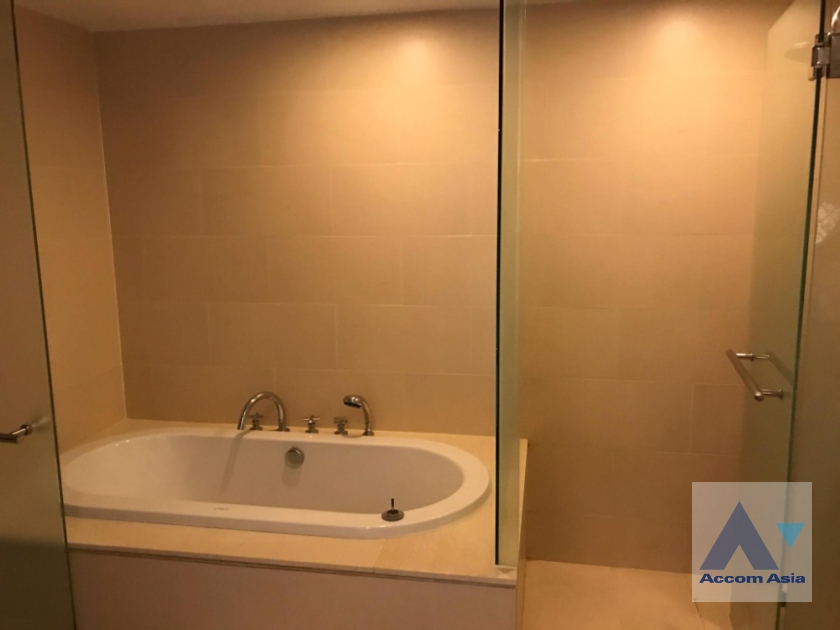 5  1 br Condominium For Sale in Sathorn ,Bangkok  at Sathorn Heritage AA35647