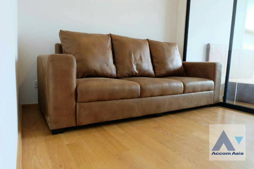  2  1 br Condominium For Sale in Silom ,Bangkok BTS Surasak at Noble Revo Silom AA35650