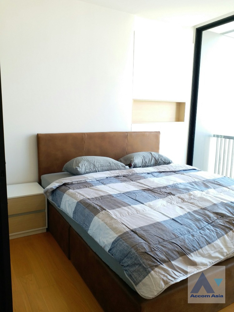  1  1 br Condominium For Sale in Silom ,Bangkok BTS Surasak at Noble Revo Silom AA35650