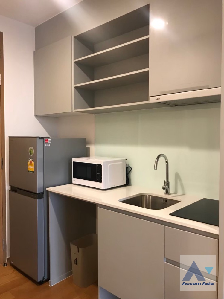4  1 br Condominium For Sale in Silom ,Bangkok BTS Surasak at Noble Revo Silom AA35655