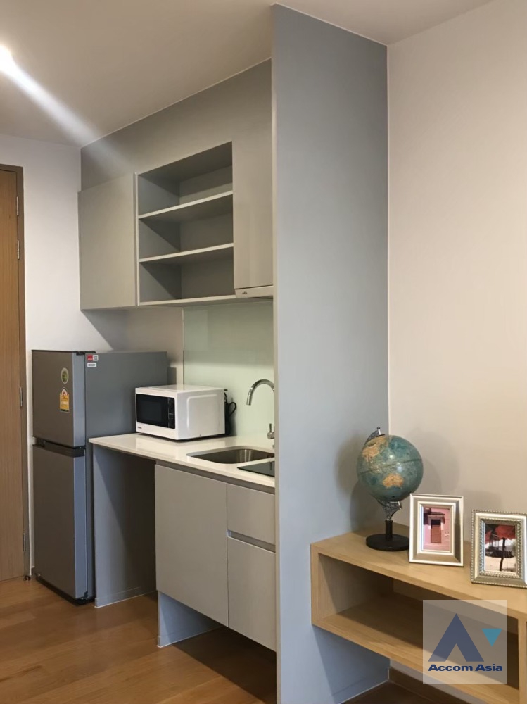 5  1 br Condominium For Sale in Silom ,Bangkok BTS Surasak at Noble Revo Silom AA35655