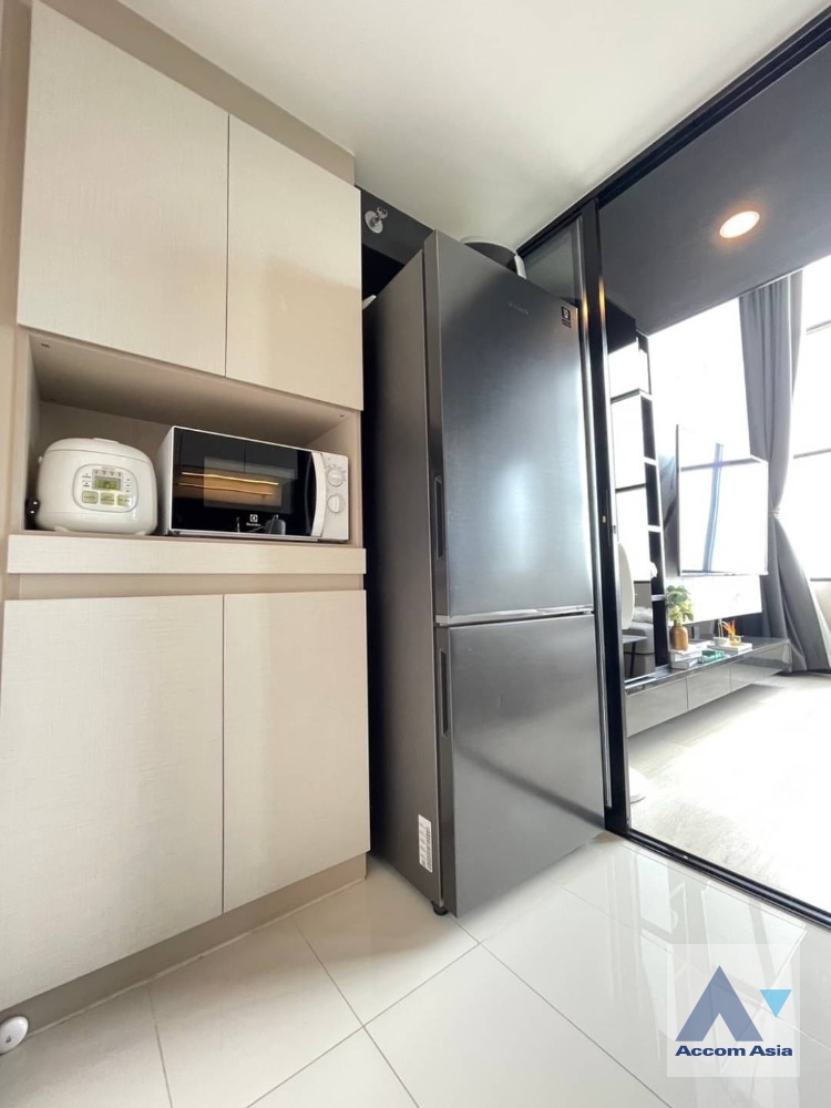 6  1 br Condominium For Sale in Sathorn ,Bangkok BTS Chong Nonsi at Knightsbridge Prime Sathorn Condominium AA35658