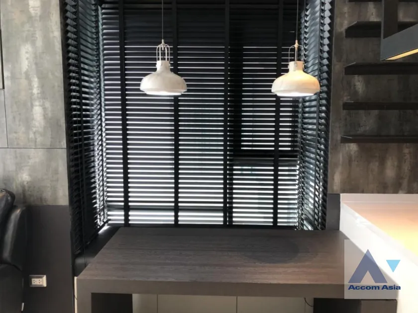 8  1 br Condominium For Sale in Sukhumvit ,Bangkok BTS Ekkamai at Rhythm Sukhumvit 42 AA35669