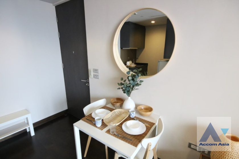  1  1 br Condominium For Sale in Sukhumvit ,Bangkok BTS Phrom Phong at The Lumpini 24 AA35672