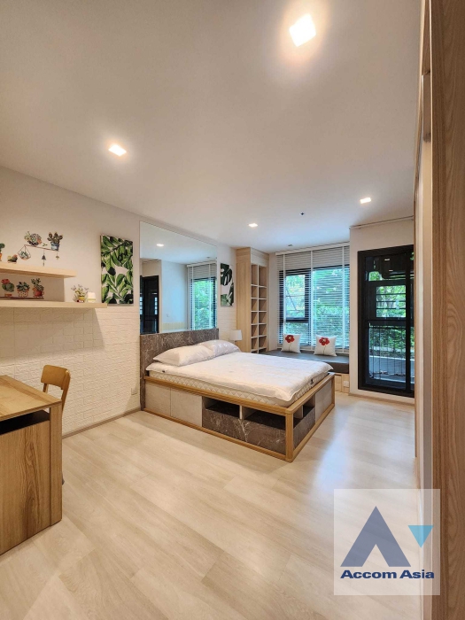  2  1 br Condominium For Rent in Ploenchit ,Bangkok BTS Ploenchit at Life One Wireless AA35677