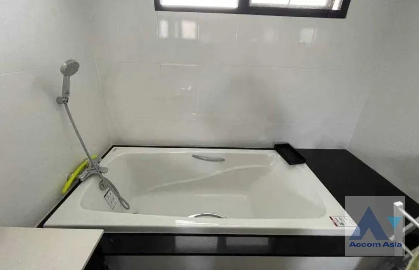 7  5 br House For Sale in Samutprakan ,Samutprakan BTS Bang Na at The City Bangna AA35703