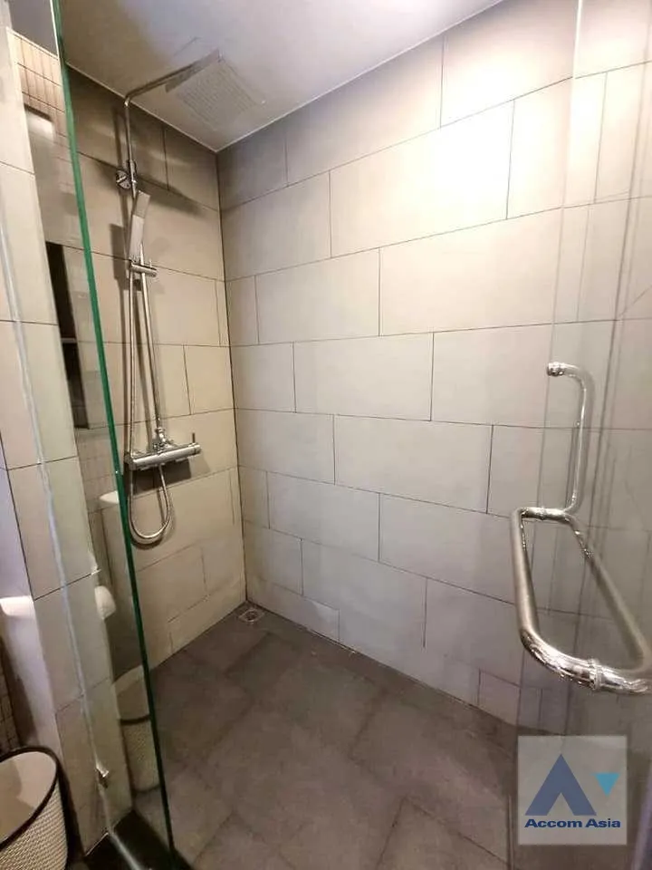 12  1 br Condominium For Rent in Ploenchit ,Bangkok BTS National Stadium at Cooper Siam condominium AA35712