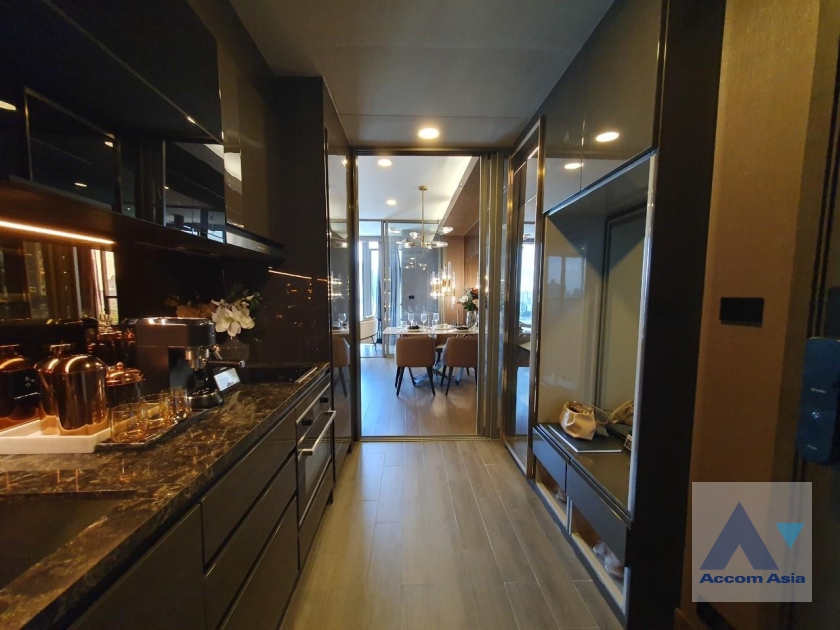 14  1 br Condominium For Sale in Sukhumvit ,Bangkok MRT Queen Sirikit National Convention Center at Siamese Exclusive Queens AA35718