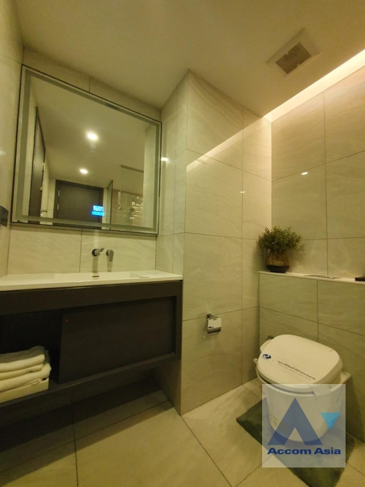 23  1 br Condominium For Sale in Sukhumvit ,Bangkok MRT Queen Sirikit National Convention Center at Siamese Exclusive Queens AA35718