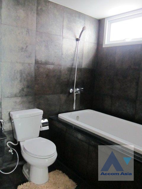 5  2 br Condominium for rent and sale in Sukhumvit ,Bangkok BTS Asok - MRT Sukhumvit at Voque Sukhumvit 16 AA35732