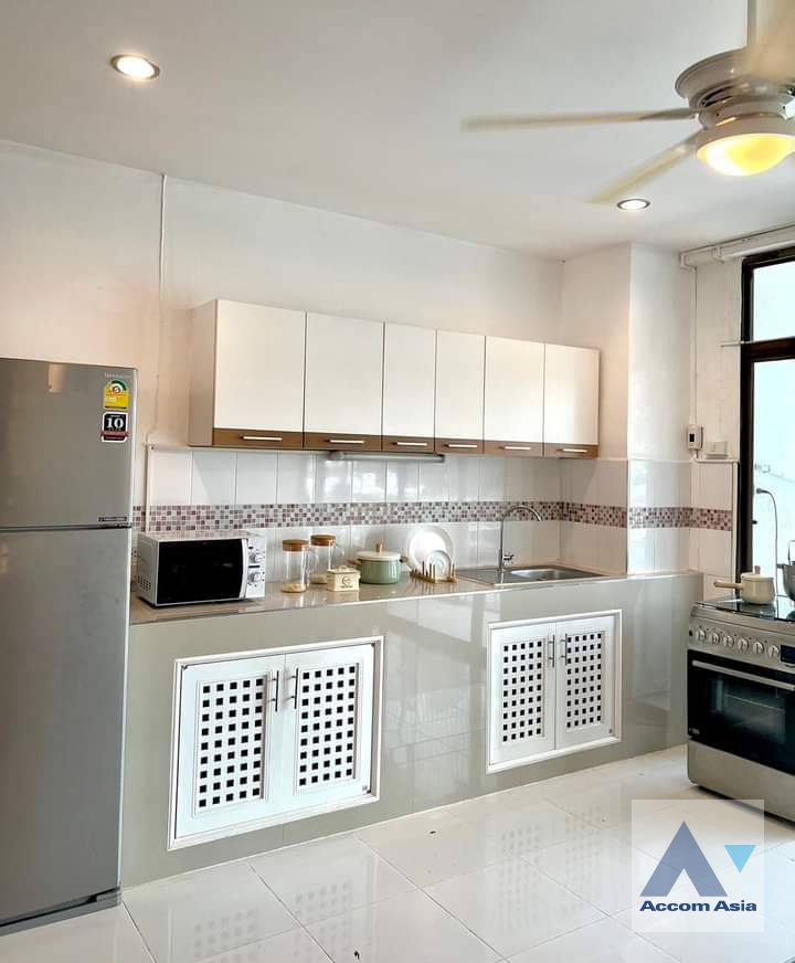 5  3 br Apartment for rent and sale in Sukhumvit ,Bangkok MRT Phetchaburi - BTS Phrom Phong at Classic Residence AA35737