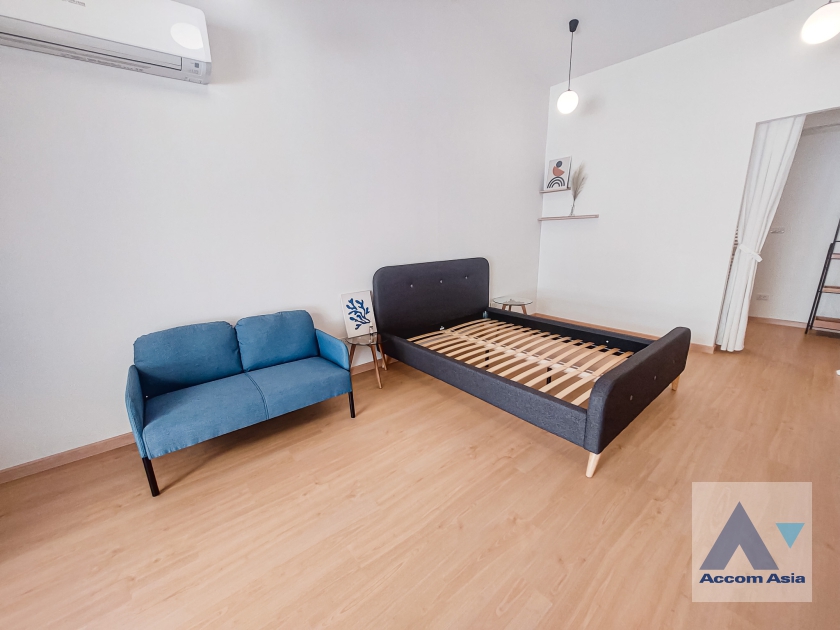 44  4 br House for rent and sale in Sukhumvit ,Bangkok BTS Thong Lo AA35744