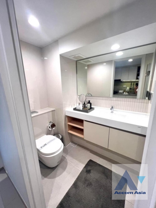 4  1 br Condominium For Sale in Silom ,Bangkok MRT Silom at Culture Chula AA35747