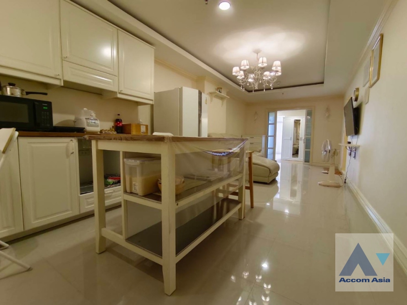  1  1 br Condominium For Sale in Silom ,Bangkok BTS Surasak at Nusa State Tower AA35748