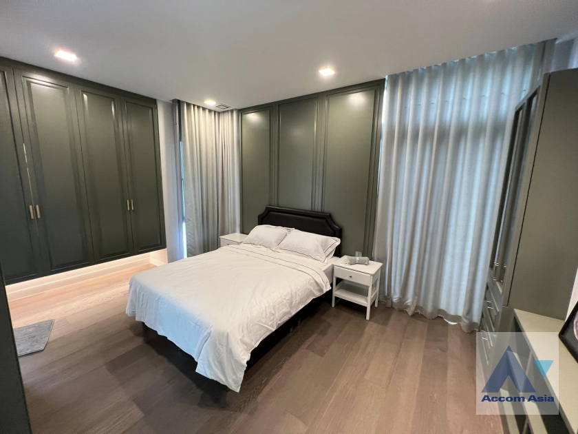 13  4 br House for rent and sale in Latkrabang ,Bangkok ARL Ban Thap Chang at Nantawan Rama 9-Srinakarin AA35751